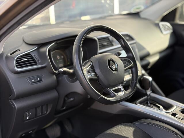 Renault KADJAR 1.2 TCe Intens 131pk | Automaat | Bluetooth | Cruise control | Dab | Lichtmetalen velgen 17" | Navigatiesysteem full map | Parkeersensor voor en achter | Zeer nette auto!