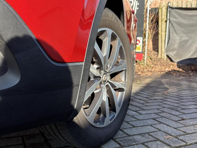 Renault KADJAR 1.2 TCe Limited - Navigatie - Climate Controle - Trekhaak - Parkeersens V+A