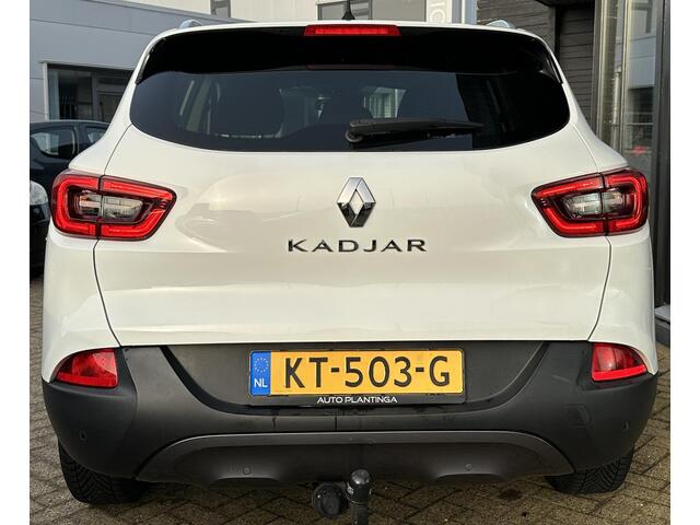 Renault KADJAR 1.2 TCe Intens 131PK | ZEER NETTE STAAT | NL AUTO | Trekhaak | Onderhoudshistorie | Parkeersensoren Voor en Achter | Navigatie | 2 Sleutels |