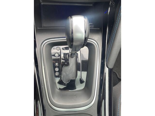 Renault KADJAR 1.3 TCe Intens Automaat Navigatie, Panoramadak, Climate Control, Cruise Control, Trekhaak, Stoelverwarming