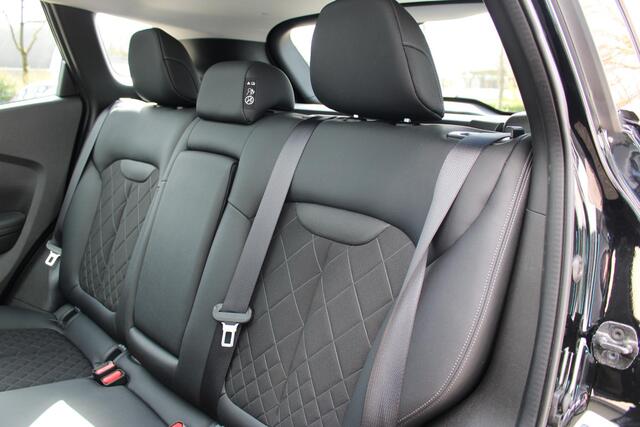 Renault KADJAR 1.3 TCe Intens | Trekhaak | Achteruitrijcamera | Dodehoekdetectie | Panorama dak | Android auto / Apple Carplay