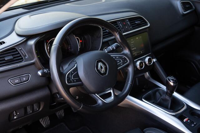 Renault KADJAR 1.5 Blue dCi Black Edition , Panoramadak, Trekhaak, Bose,