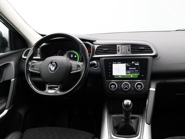 Renault KADJAR 1.3 TCe Intens | Achteruitrijcamera | Cruise control | Climate control | Lichtmetalen velgen 18'' | Apple carplay / Android auto |