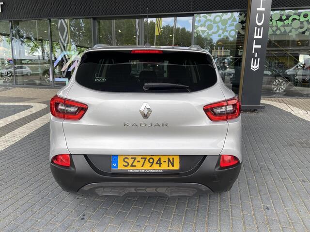 Renault KADJAR 1.2 TCe Intens / PDC + CAMERA / BLUETOOTH / ALLSEASON BANDEN /