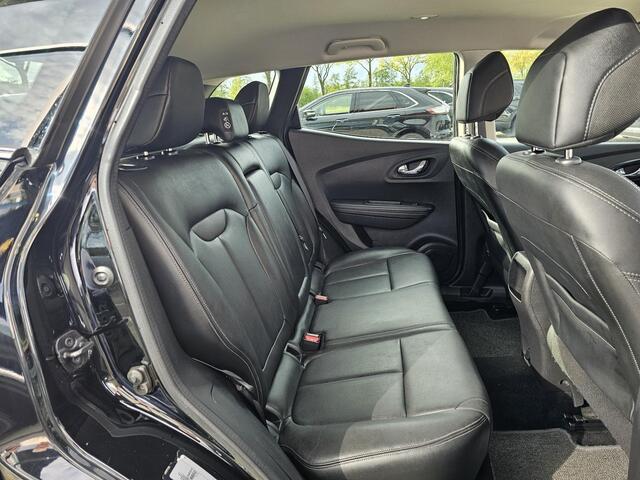 Renault KADJAR 1.6 TCe Bose 160 pk | Camera | Leder | Elektrische stoelverstelling | Trekhaak | 1.800 kg trekgewicht | 19'' velgen etc.