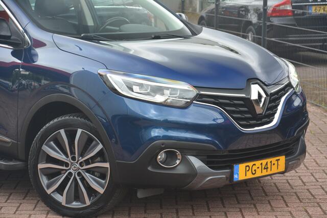 Renault KADJAR 1.6 TCe Bose | Navigatie | Camera | Cruise-control | Trekhaak | Clima | NL auto!! |