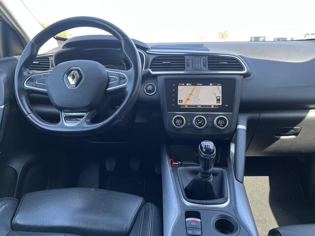 Renault KADJAR 1.3 TCe Intens 140PK / Camera / Parkeerhulp V+A / Elek.Stoel / Stoelverw. / LMV /