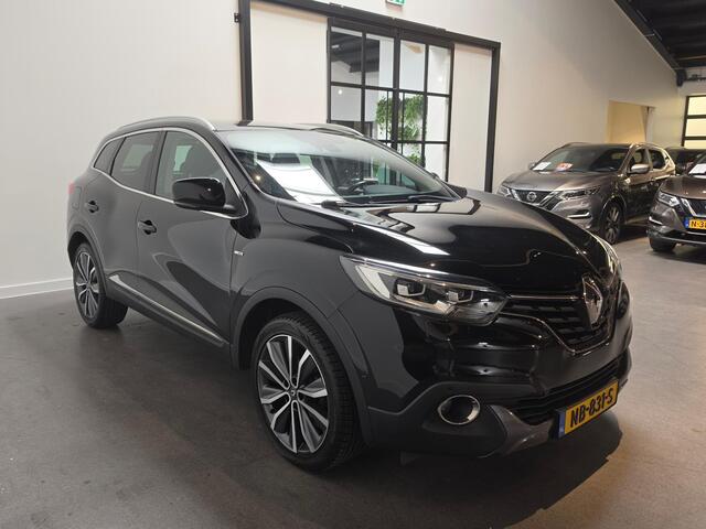 Renault KADJAR 1.2 TCe Bose - Panoramadak - Stoelverwarming - Dodehoekdetectie - Trekhaak