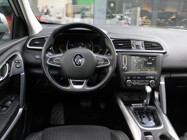 Renault KADJAR 1.2 TCe 130 Intens AUTOMAAT / TREKHAAK / DEALER OND. / PANODAK / NAVI / LED / PDC V+A / CAMERA / APPLE CARPLAY / ANDROID AUTO / PRIV GLASS / BLINDSPOT / KEYLESS / BLUETOOTH / CRUISE / CLIMATE DUAL ZONE / 19'' LMV