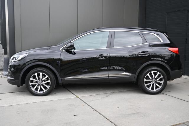 Renault KADJAR TCe 140 EDC Black Edition | AUTOMAAT | STOELVERWARMING | BOSE | CAMERA | NAVI | ADAPT. CRUISE CONTROL | CLIMATE CONTROL | PDC | LMV
