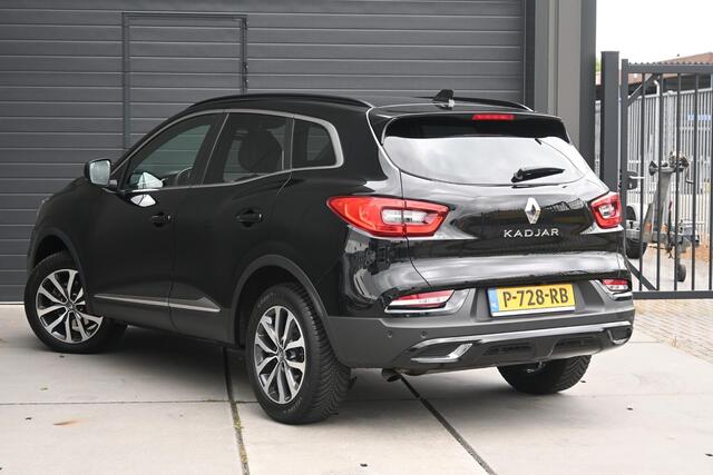 Renault KADJAR TCe 140 EDC Black Edition | AUTOMAAT | STOELVERWARMING | BOSE | CAMERA | NAVI | ADAPT. CRUISE CONTROL | CLIMATE CONTROL | PDC | LMV