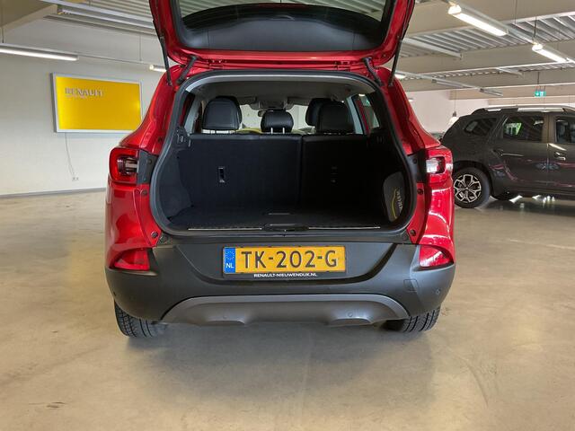 Renault KADJAR 1.6 TCe Bose CARAVANTREKKER 1800 KG. TREKGEWICHT / NAVIGATIE / CLIMATE CONTROLE / CRUISE CONTROLE / PARKEERSENSOREN.
