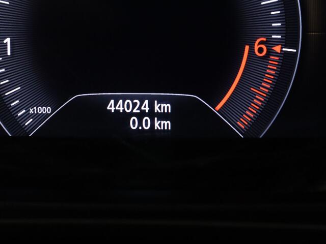 Renault KADJAR TCe Zen 140pk Camera | Cruise | Navi | Parkeersens. v+a | Trekhaak afneembaar