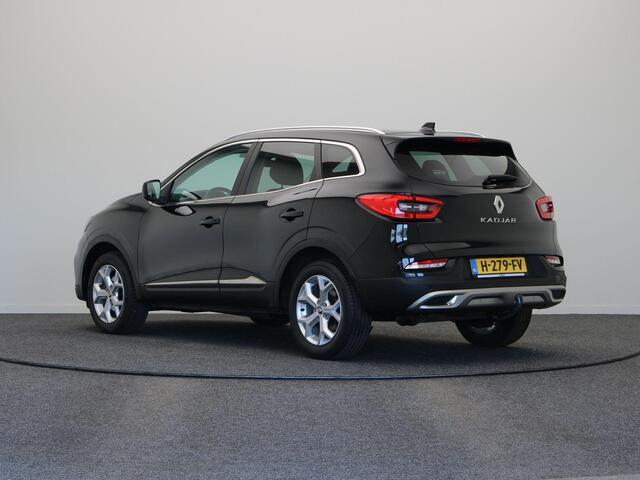 Renault KADJAR 140pk TCe Intens | Dealer onderhouden | Trekhaak | Voorstoelen verwarmd | Climate control | Parkeersensoren voor en achter |