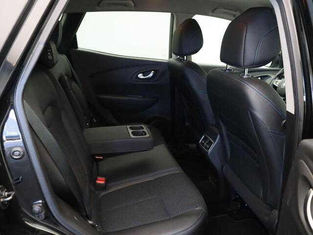 Renault KADJAR 140pk TCe Intens | Dealer onderhouden | Trekhaak | Voorstoelen verwarmd | Climate control | Parkeersensoren voor en achter |