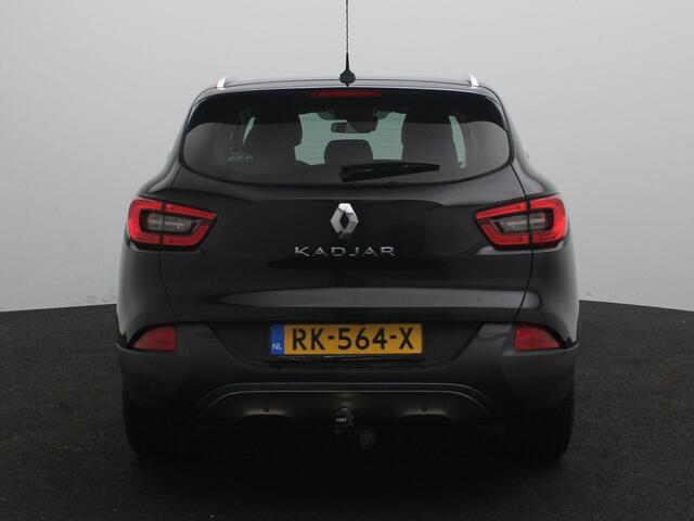 Renault KADJAR TCe 130 Bose | R-Link Navigatie met Apple Carplay & Android Auto | Achteruitrijcamera | Dodehoek detectie | Trekhaak | Cruise control | LED PURE VISION koplampen