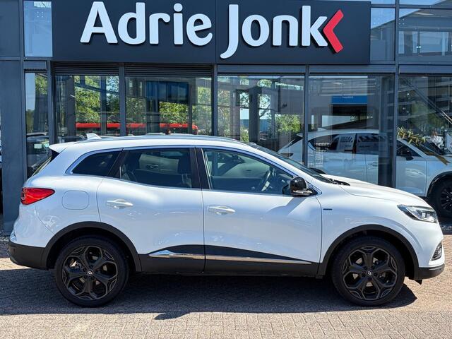 Renault KADJAR 1.3 TCe Black Edition TREKHAAK | CLIMATE CONTROL | PANORAMA DAK | 19 INCH LM | APPLE + ANDROID AUTO | CRUISE CONTROL | BOSE AUDIO |