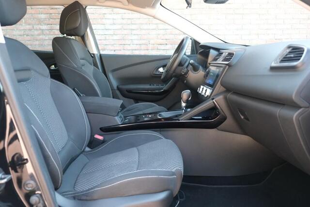 Renault KADJAR 1.3 TCe 140pk EDC Limited | Navi | App Connect | Climate | Cruise | PDC | Trekhaak