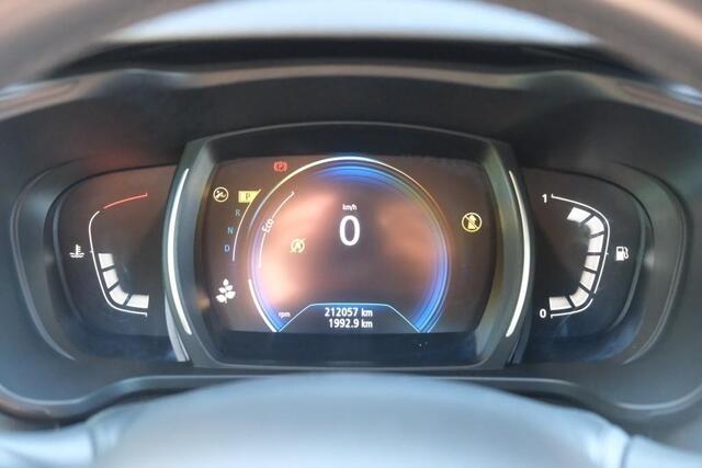 Renault KADJAR 1.3 TCe 140pk EDC Limited | Navi | App Connect | Climate | Cruise | PDC | Trekhaak