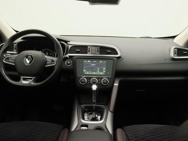 Renault KADJAR TCe 160 Black Edition | Renault R-Link 2 met Android Auto & Apple CarPlay | Bose® DAB+ premium audiosysteem | Lichtmetalen wielen 19" 'Bandana' | Parkeersensoren met achteruitrijcamera | Panoramisch vast glazen dak |