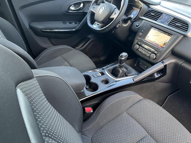 Renault KADJAR TCe 130 Limited | TREKHAAK | NAVI | CRUISE | PDC | CLIMATE | KEYLESS