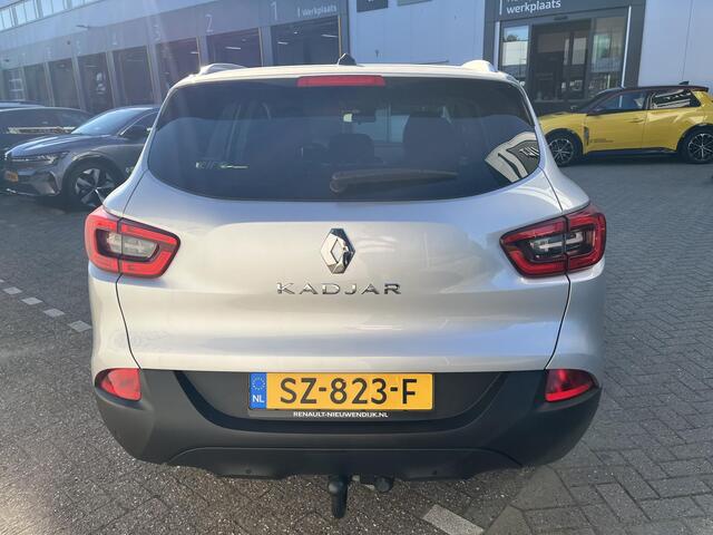 Renault KADJAR TCe 130 Limited | TREKHAAK | NAVI | CRUISE | PDC | CLIMATE | KEYLESS