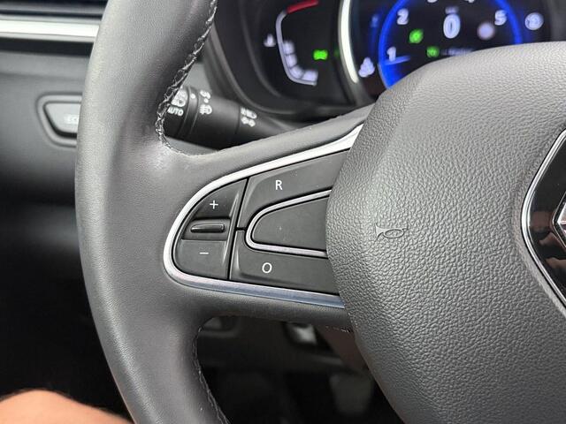 Renault KADJAR 1.3 TCe 140pk Intens Trekhaak/Ecc/Nav/Stoelverw / 1500kg trekgewicht