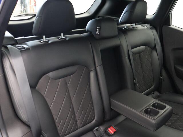 Renault KADJAR TCe 160pk Intens | Automaat | Navigatie | Trekhaak | Voorstoelen verwarmd | Climate control | Camera |