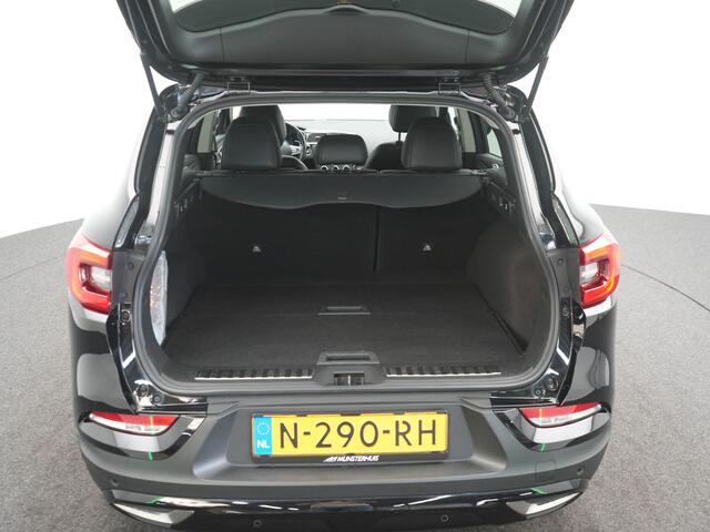 Renault KADJAR TCe 160 EDC Black Edition - RIJKLAARPRIJS - Adaptieve Cruise Control - Panoramadak - Stoelverwarming