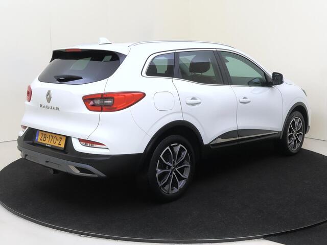 Renault KADJAR 1.3 TCe Intens | airco automatisch | Apple Carplay/Android | cruise control | lederen/stof bekleding| LED koplampen | lichtmetalen velgen 18" | navigatiesysteem full map |