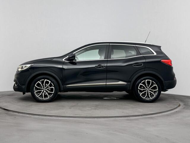 Renault KADJAR 1.2 TCe Intens | Airco Automatisch | Apple Carplay/Android Auto | Cruise Control | Keyless | Parkeersensoren Voor en Achter | Trekhaak |