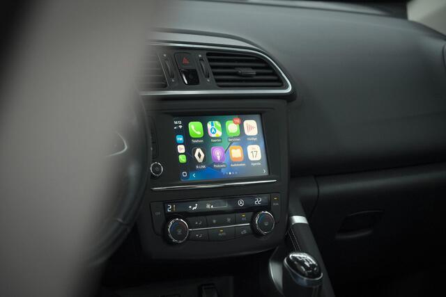 Renault KADJAR TCe 130 Intens | Trekhaak 1500kg Trekgewicht | Panoramadak | Navigatie | Parkeersensoren | Apple Carplay