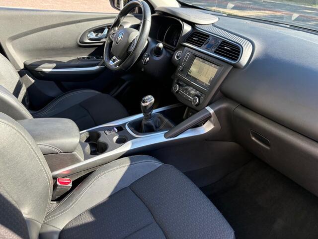 Renault KADJAR 1.2 TCE 130 Intens Panorama Dak Leder Parkeerhulp Navigatie
