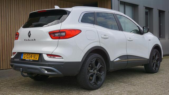 Renault KADJAR 1.3 TCe 160pk Black Edition *Pearl Metallic* Pano.Dak Leder BOSE LED Keyless 19inch LM Trekhaak *NL auto* 1e Eigenaar 77479km! – foto 5
