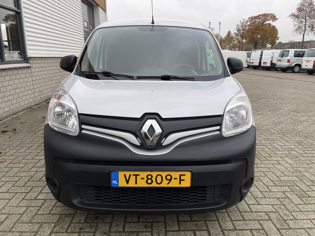 Renault KANGOO Express 1.5 dCi 75 Express Comfort S&S / rijklaar ¤ 8.950 ex btw / lease vanaf ¤ 214 / airco / cruise / navi / pdc achter / zilver metallic !