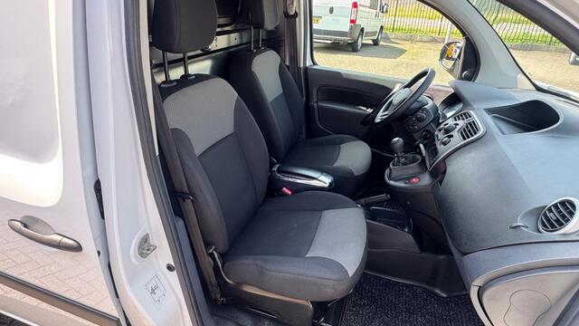 Renault KANGOO 1.5 DCI 70KW 95PK EURO 6 AIRCO/ CRUISE CONTROL/ PARKEERSENSOREN/ 100% DEALERONDERHOUDEN