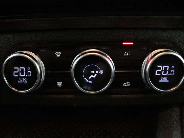 Renault KANGOO TCe 130pk Techno EDC/Automaat Camera | Cruise | Carplay | Navi | Parkeersens. achter |