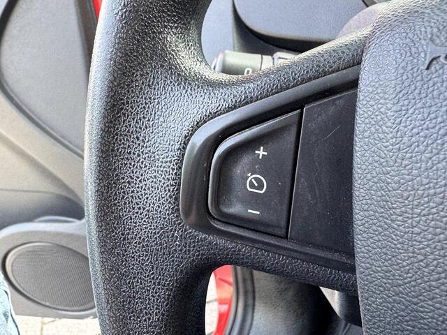 Renault KANGOO 1.5 dCi 75 Energy Comfort | 3 ZITPLAATSEN | AIRCO | IMPTERIAAL | CRUISE CONTROL | PARKEER SENSOREN | TREKHAAK |