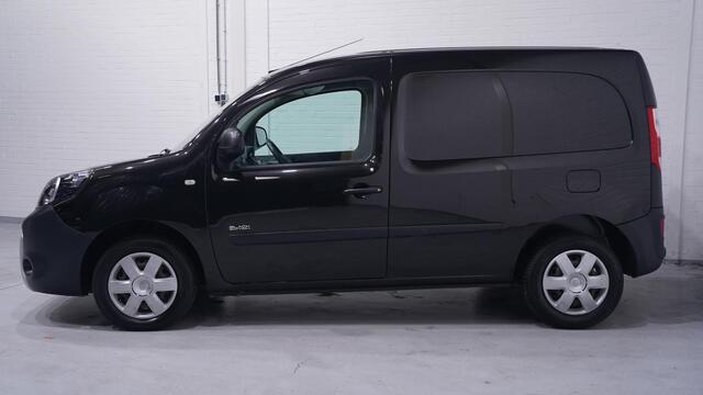 Renault KANGOO 1.5 dCi 90 pk Express Black Edition Navi Airco, Trekhaak, Cruise Control, NAP, 2-Zits