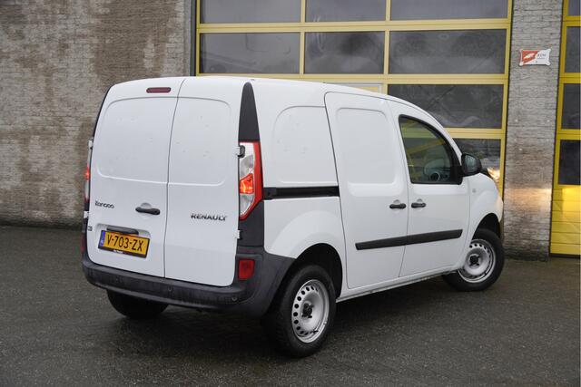 Renault KANGOO 1.5 dCi 75 Energy Comfort BJ2019 Parkeersensoren | Mistlampen | Audio installatie | Bluetooth | Airco | Cruise control | Getint glas | Tussenschot | Achterdeuren | Zijdeur Link/Rechts