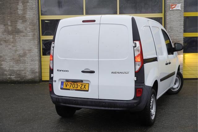 Renault KANGOO 1.5 dCi 75 Energy Comfort BJ2019 Parkeersensoren | Mistlampen | Audio installatie | Bluetooth | Airco | Cruise control | Getint glas | Tussenschot | Achterdeuren | Zijdeur Link/Rechts