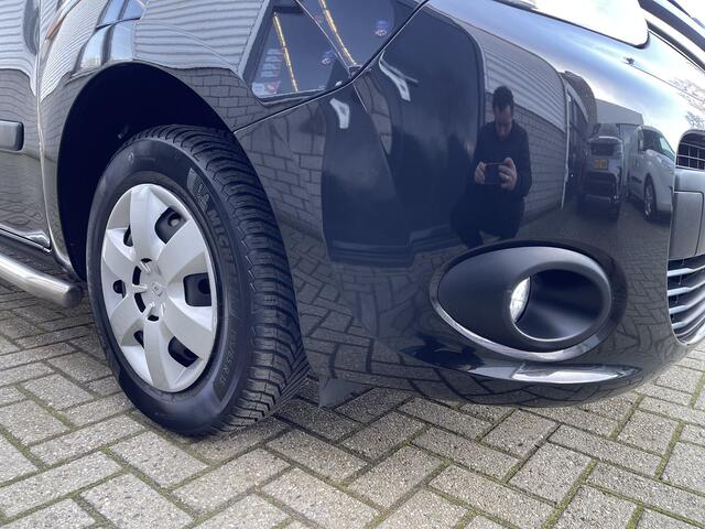 Renault KANGOO 1.5 Blue dCi 95pk Work Edition / zwart metallic / vaste prijs rijklaar ¤ 12.950 ex btw / lease vanaf ¤ 218 / airco / cruise / trekhaak / dakdragers / euro 6 / bpm vrij !