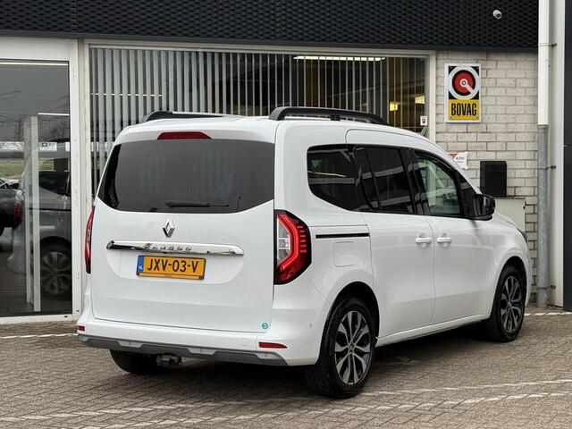 Renault KANGOO 1.3 TCe Techno | Trekhaak | Navigatie | Stoelverwarming | Achteruitrijcamera | Cruise adaptief | LED | DAB | Parkeersensoren | Lichtmetaal |