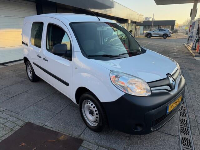 Renault KANGOO 1.5 dCi 75 Energy Comfort AIRCO I NAVI I TREKHAAK I APPLE CARPLAY I 1e EIGENAAR I COMPLETE ONDERHOUDSHISTORIE
