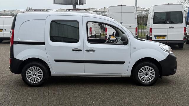 Renault KANGOO 1.5 DCI 55KW 75PK EURO 6 DISTRIBUTIERIEM VERNIEUWD AIRCO/ CRUISE CONTROL/ TREKHAAK/ 100% DEALERONDERHOUDEN