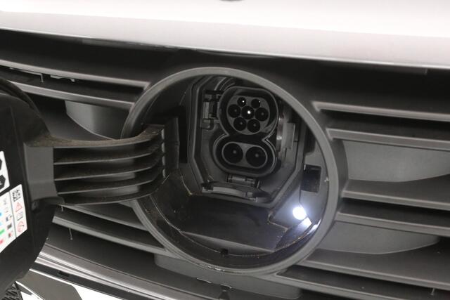Renault KANGOO Mercedes-Benz eCitan 45 kWh | NIEUW | Snelladen | SOH 99% | Clima | Camera | Cruise | Carplay | Navi | Stoel/Stuurverw.