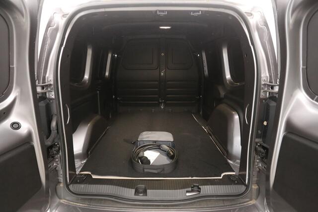 Renault KANGOO Mercedes-Benz eCitan 45 kWh 122PK | Snelladen | SOH 99% | 1400kg Trekgew. | Clima | Camera | Cruise | Carplay