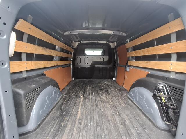 Renault KANGOO 1.5 Blue dCi 95 Comfort Maxi | Parkeersensoren Achter | Airco | DAB | Elektrische Ramen Voor | Zijschuifdeur Rechts |