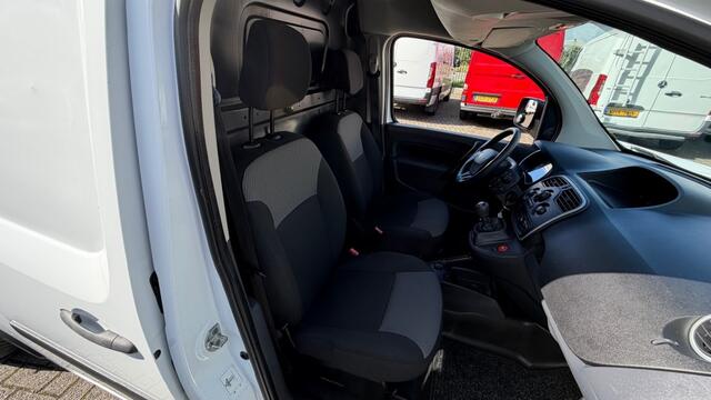 Renault KANGOO 1.5 DCI 70KW 95PK MAXI L2H1 EURO 6 IMPERIAAL/ AIRCO/ NAVIGATIE/ PARKEERSENSOREN/ 100% DEALERONDERHOUDEN