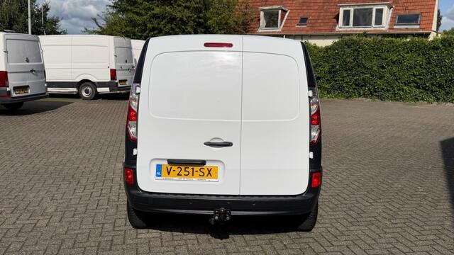 Renault KANGOO 1.5 DCI 66KW 90PK EURO 6 DISTRIBUTIERIEM VERNIEUWD AIRCO/ CRUISE CONTROL/ NAVIGATIE/ 100% DEALERONDERHOUDEN